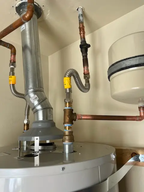 Water heater installation and plumbing repair in South Salem